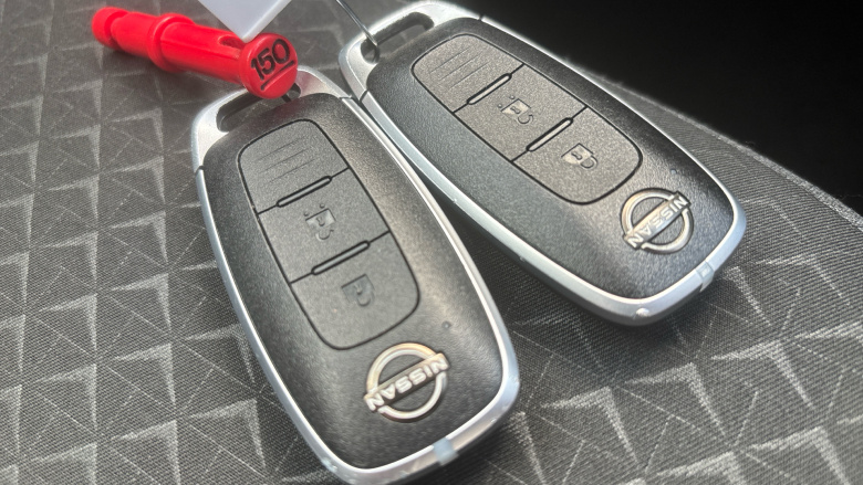 Nissan Juke 1.0 DiG-T N-Connecta 5dr Petrol Hatchback